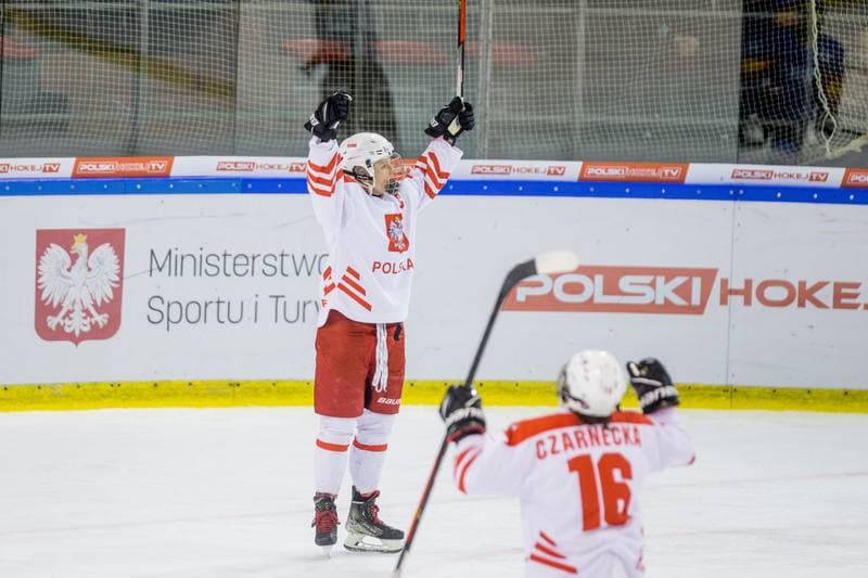 Ice Hockey. Women's World Championship Division 1B. Korea - Poland. 11.04.2022
