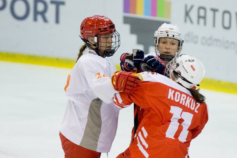 Ice Hockey. Women's World Championship Division 1B. Poland - China. 14.04.2022