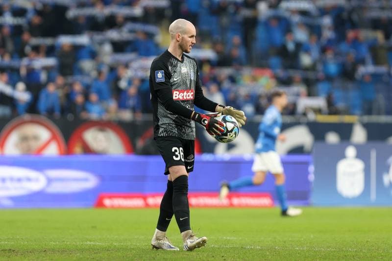 Football. PKO BP Ekstraklasa. Ruch Chorzow - Warta Poznan. 17.02.2024