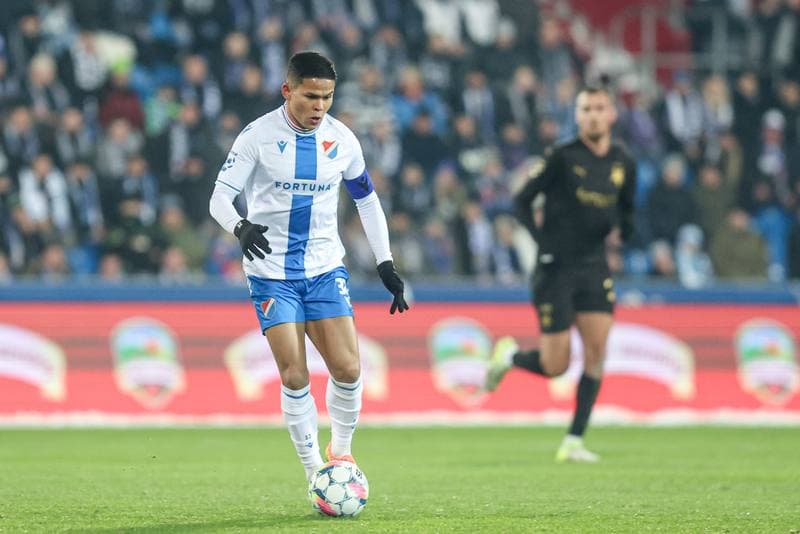 Football. Chance Liga. Banik Ostrava - Slavia Prague. 05.12.2024