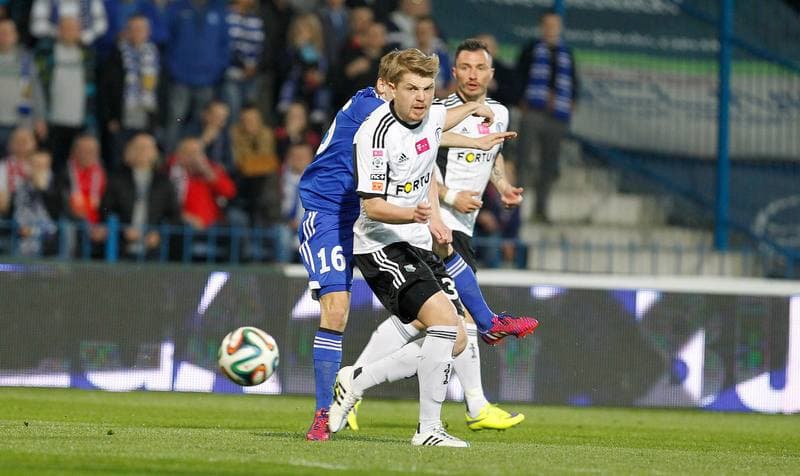 Football. T-Mobile Ekstraklasa. Ruch Chorzow - Legia Warsaw. 24.04.2015