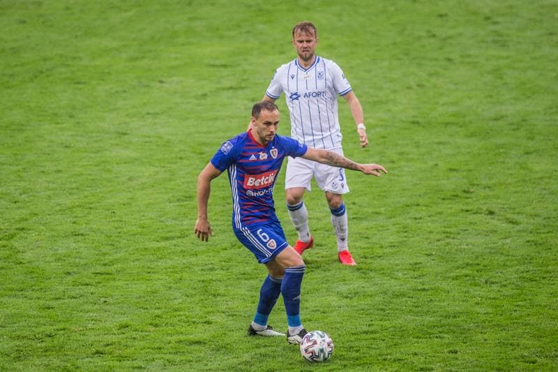 Football. PKO BP Ekstraklasa. Piast Gliwice - Lech Poznan. 20.06.2020