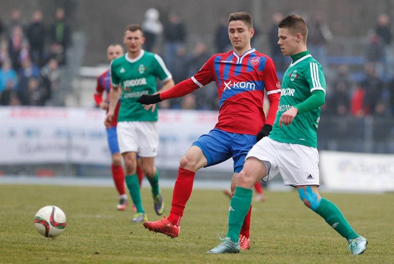 Football. II Liga. Radomiak Radom - Rakow Czestochowa. 05.03.2016