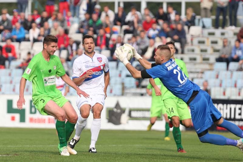 Football. II Liga. Rakow Czestochowa - Rozwoj Katowice. 24.09.2016