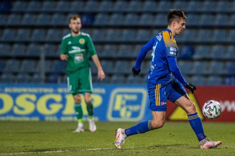 Football. III Liga. Ruch Chorzow - Foto-Higiena Gac. 13.03.2021
