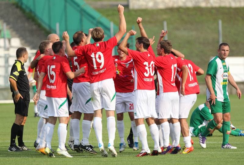 Football. II liga. Zaglebie Sosnowiec - Chojniczanka Chojnice. 04.08.2012