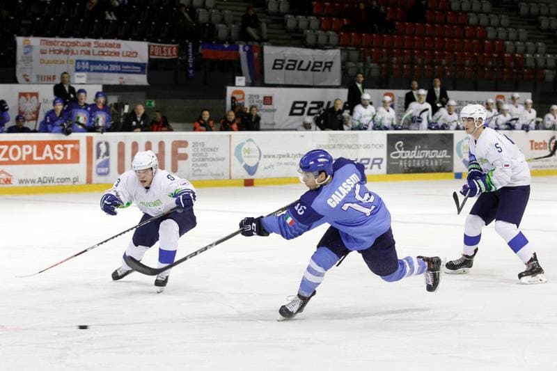 Ice Hockey. U20 World Championship Division I. Italy - Slovenia. 08.12.2018