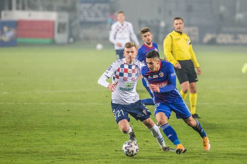 Football. PKO BP Ekstraklasa. Gornik Zabrze - Piast Gliwice. 20.11.2020