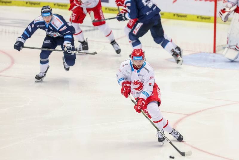 Ice Hockey. Tipsport Extraliga. Ocelari Trinec - Bily Tygri Liberec. 21.09.2023