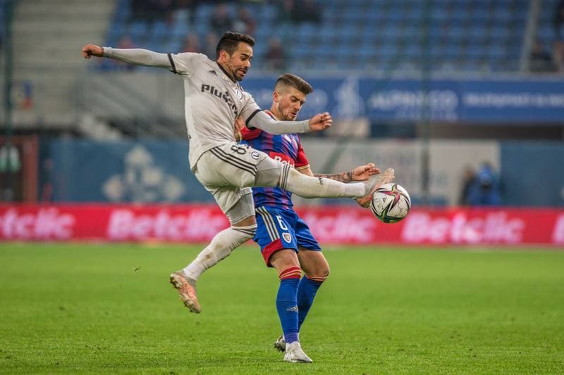Football. PKO BP Ekstraklasa. Piast Gliwice - Legia Warsaw. 24.10.2021