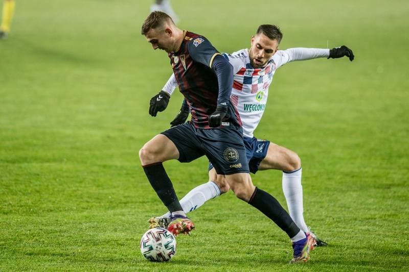 Football. PKO BP Ekstraklasa. Gornik Zabrze - Pogon Szczecin. 27.11.2020