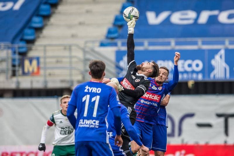 Football. PKO BP Ekstraklasa. Piast Gliwice - Slask Wroclaw. 06.02.2021