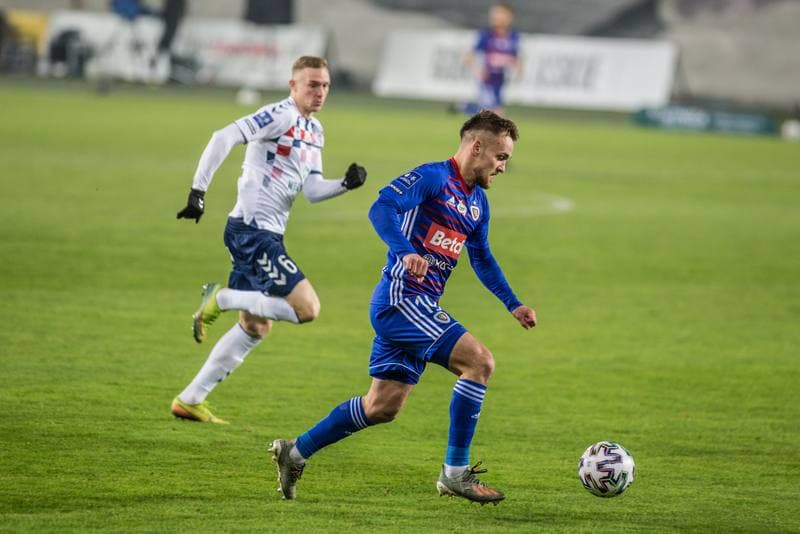 Football. PKO BP Ekstraklasa. Gornik Zabrze - Piast Gliwice. 20.11.2020