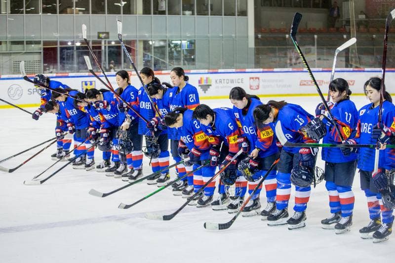 Ice Hockey. Women's World Championship Division 1B. Korea - Poland. 11.04.2022