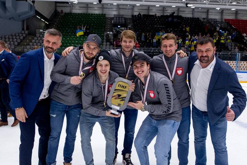 Ice Hockey. World Championship Division 1 Group B. Estonia - Ukraine. 01.05.2022