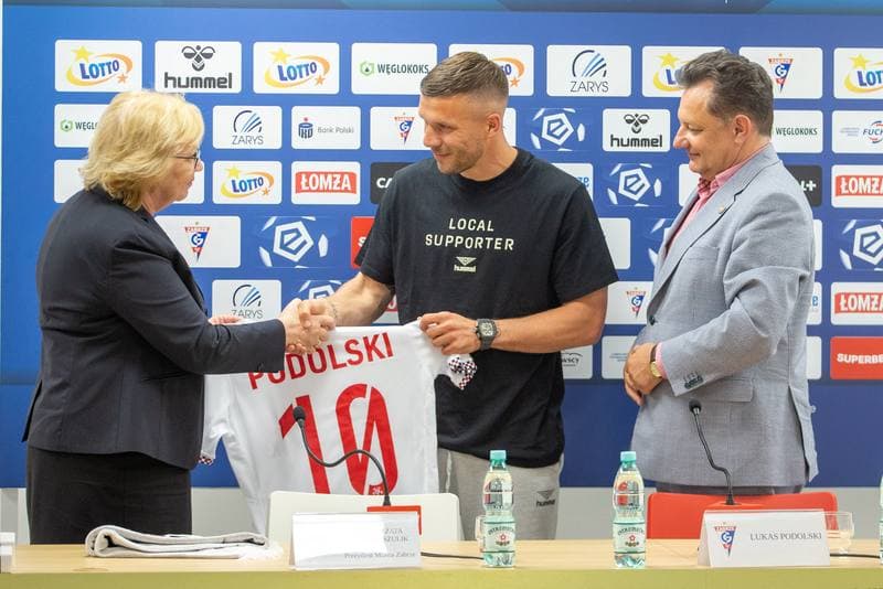 Football. Gornik Zabrze. Press Conference. 20.05.2022
