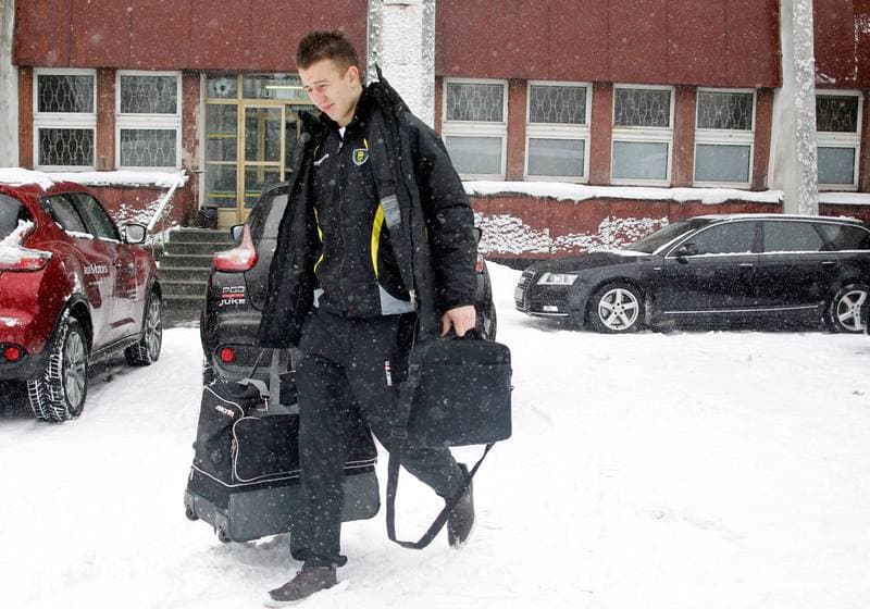 Football. GKS Katowice. Training. 09.02.2015