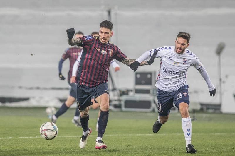 Football. PKO BP Ekstraklasa. Gornik Zabrze - Pogon Szczecin. 12.12.2021