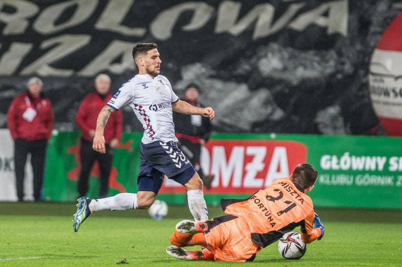 Football. PKO BP Ekstraklasa. Gornik Zabrze - Legia Warsaw. 21.11.2021