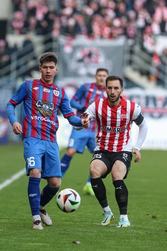 Football. PKO BP Ekstraklasa. Piast Gliwice - Cracovia Krakow. 08.12.2024