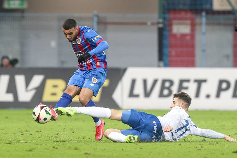 Football. PKO BP Ekstraklasa. Piast Gliwice - Stal Mielec. 21.02.2025