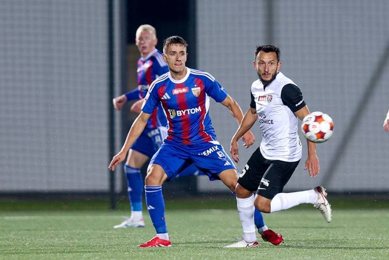 Football. Betclic I liga. Polonia Bytom - Puszcza Niepolomice. 04.10.2025