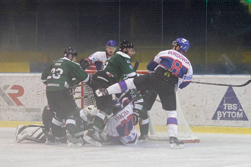 Ice Hockey. Polska Hokej Liga. Polonia Bytom - Naprzod Janow. 10.09.2017
