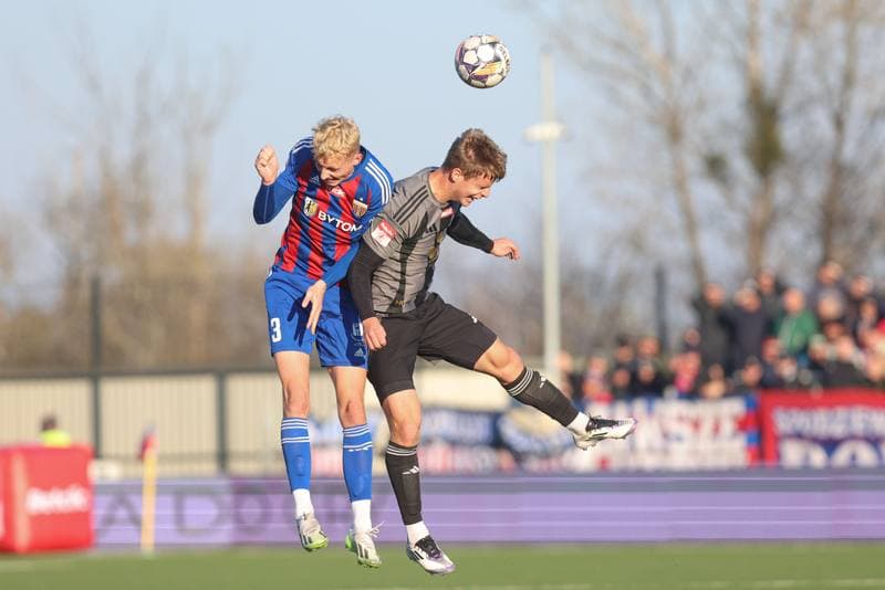 Football. Betclic II Liga. Polonia Bytom - Pogon Grodzisk Mazowiecki. 16.11.2024