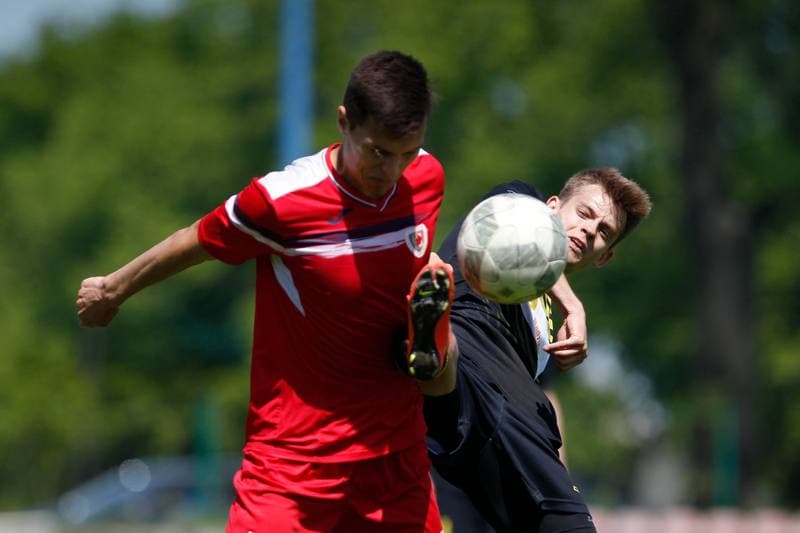 Football. IV Liga. Piast II Gliwice - Ruch II Radzionkow. 05.05.2018