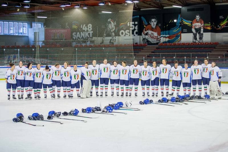 Ice Hockey. Women's World Championship Division 1 Group B. Italy - Kazakhstan. 11.04.2022
