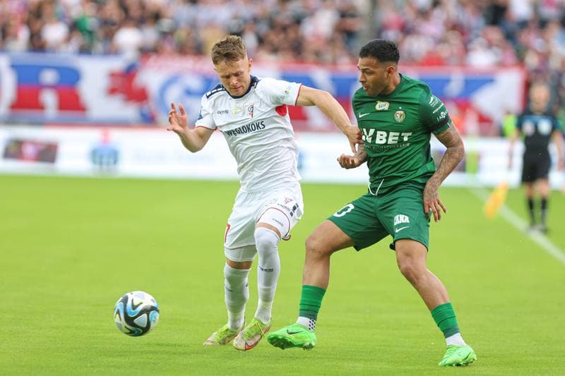 Football. PKO BP Ekstraklasa. Gornik Zabrze - Slask Wroclaw. 14.04.2024