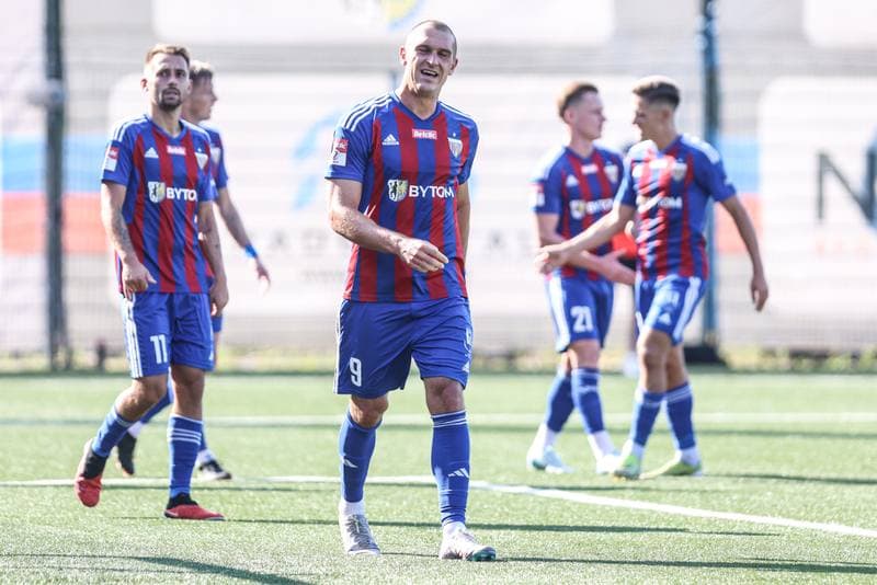 Football. Betclic II liga. Polonia Bytom - Resovia Rzeszow. 24.08.2024