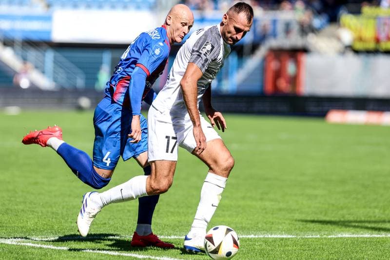 Football. PKO BP Ekstraklasa. Piast Gliwice - Puszcza Niepolomice. 15.09.2024