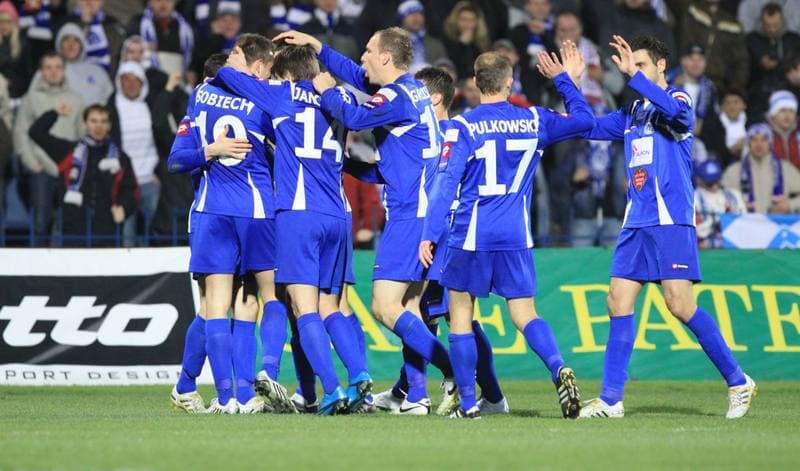 Football. Remes Puchar Polski. Ruch Chorzow - Pogon Szczecin. 06.04.2010