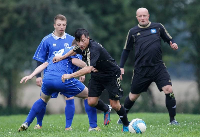 Football. Podokreg Katowice. Orzel Mokre - Reprezentacja Slask Oldboyow. 02.09.2014