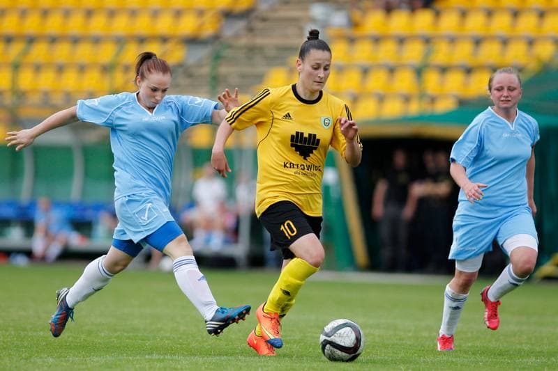 Football. Women's II Liga. GKS Katowice - Jaskolki Chorzow. 19.06.2016