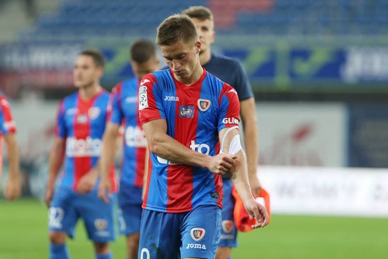 Football. Lotto Ekstraklasa. Piast Gliwice - Pogon Szczecin. 20.08.2016