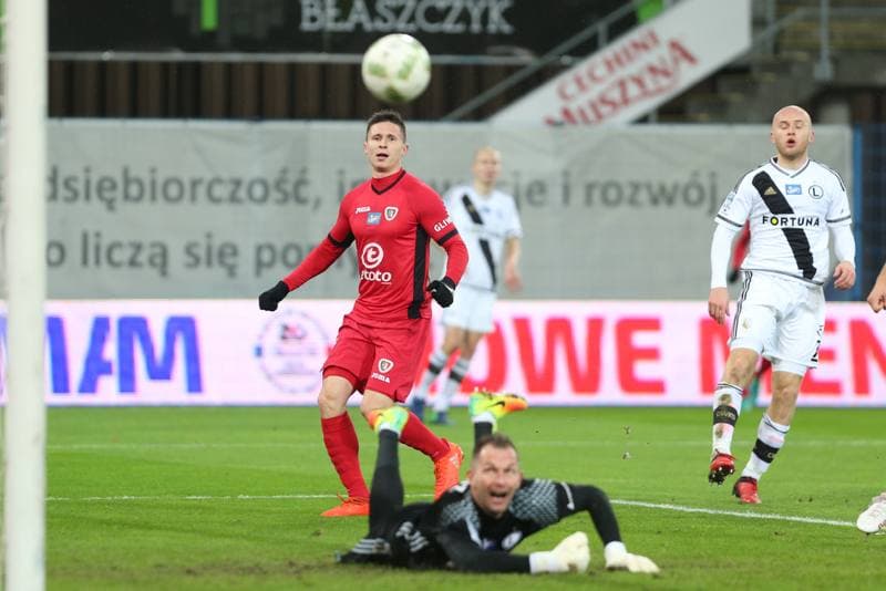 Football. Lotto Ekstraklasa. Piast Gliwice - Legia Warsaw. 11.12.2016