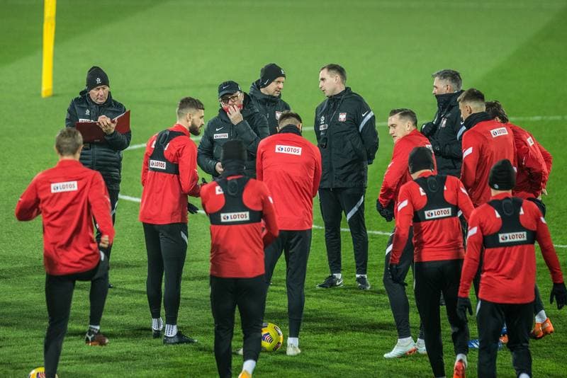 Football. Poland national team. Training. 09.11.2020
