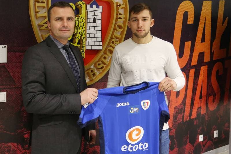 Football. Piast Gliwice. Press Conference. 02.02.2017