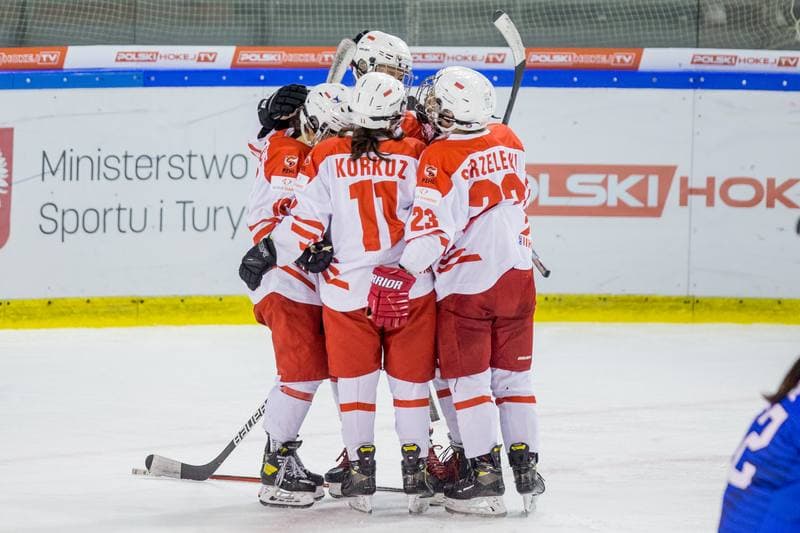 Ice Hockey. Women's World Championship Division 1B. Korea - Poland. 11.04.2022