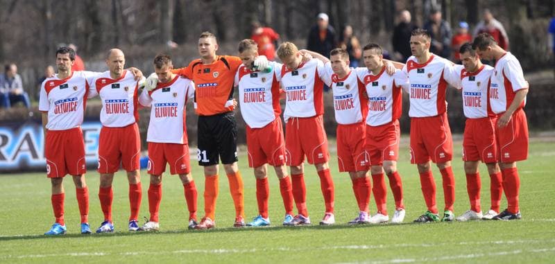 Football. Ekstraklasa. Piast Gliwice - Korona Kielce. 03.04.2010