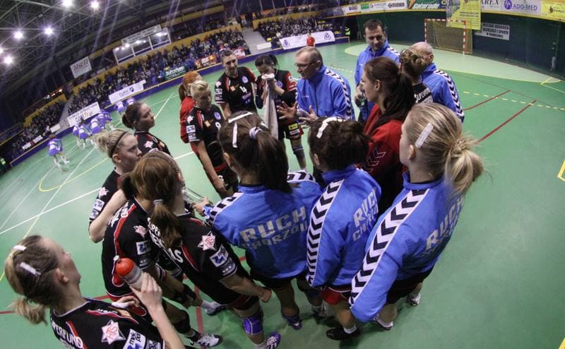 Handball. Ekstraklasa. Ruch Chorzow - Zgoda Ruda Slaska. 19.12.2010