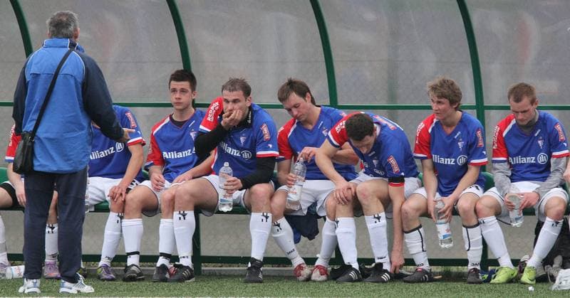 Football. Puchar Polski. Gornik II Zabrze - Gazobudowa Zabrze. 06.04.2011