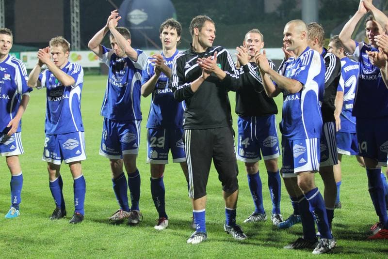 Football. I liga. Podbeskidzie Bielsko-Biala - Sandecja Nowy Sacz. 25.05.2011