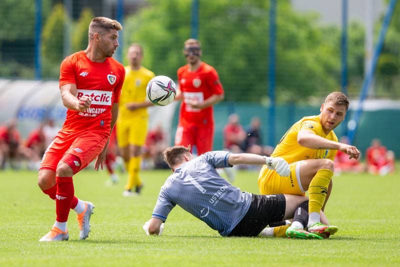 Football. Sparing. Kuznia Ustron - Piast Gliwice. 18.06.2022