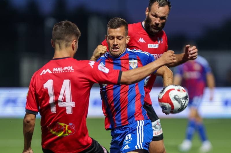 Football. II Liga. Polonia Bytom - Pogon Siedlce. 02.09.2023