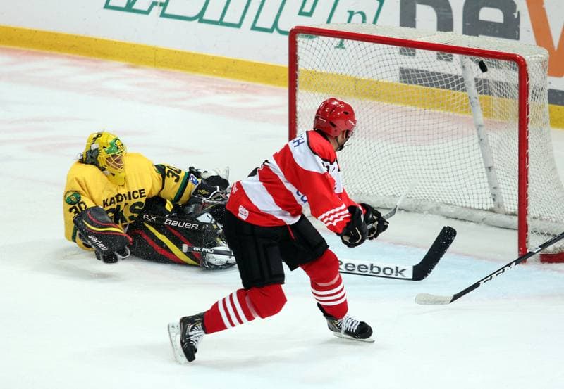 Ice Hockey. Polska Liga Hokeja na Lodzie. HC GKS Katowice - Comarch Cracovia Krakow. 27.01.2013