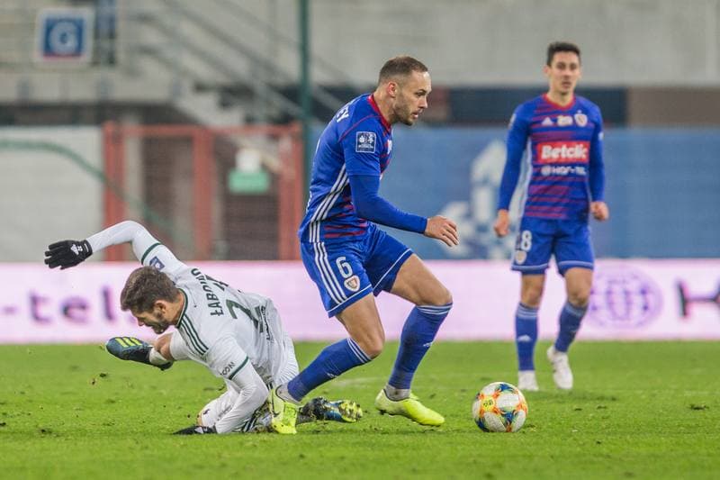 Football. PKO BP Ekstraklasa. Piast Gliwice - Slask Wroclaw. 30.11.2019