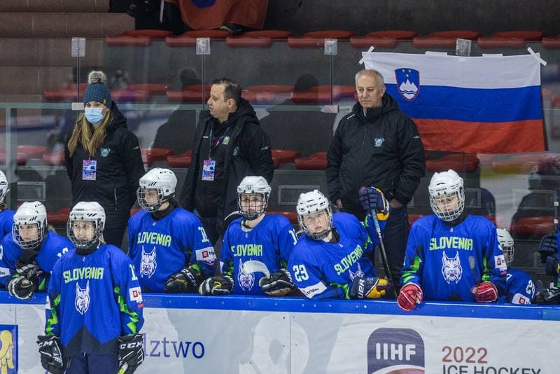Ice Hockey. Women's World Championship Division 1B. Slovenia - Italy. 08.04.2022